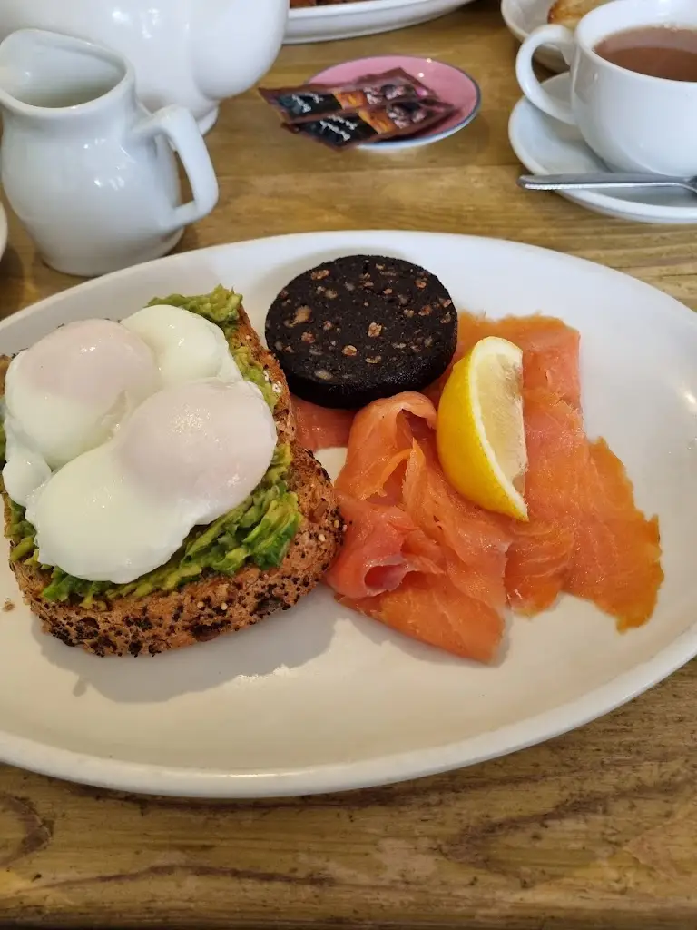 Sandie Packman_Partners Cafe_Arundel_review