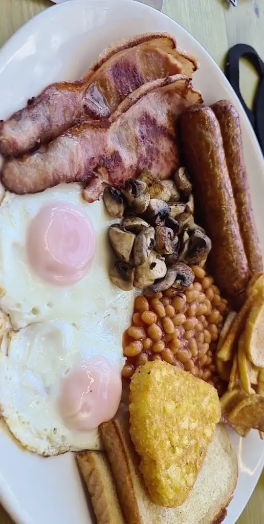 Partners Cafe_Arundel_slider_image_2