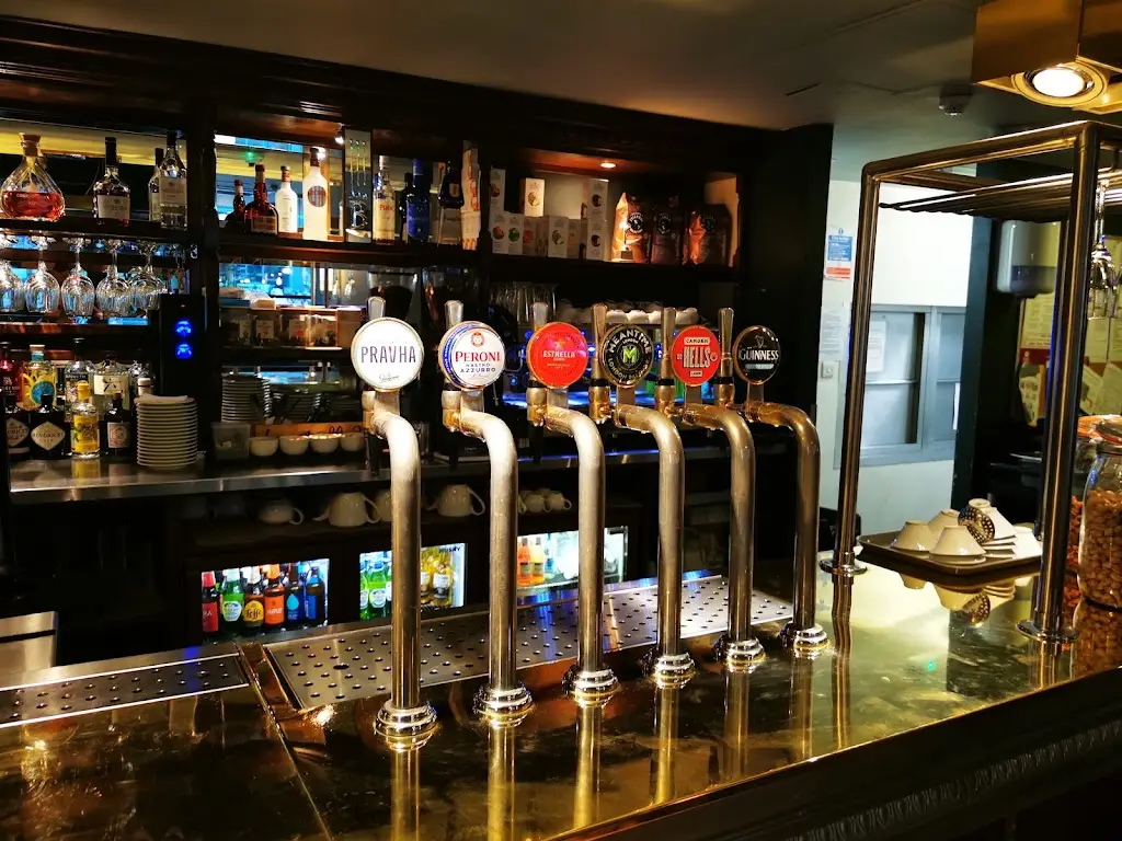 Menu_Browns Victoria_City of Westminster_image_5