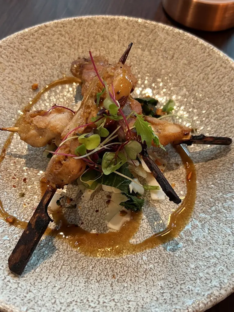 Chris_Browns Victoria_City of Westminster_review