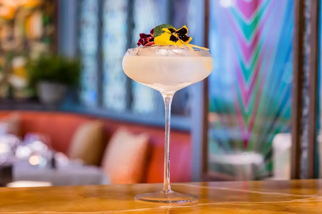 The Ivy Victoria_City of Westminster_slider_image_3