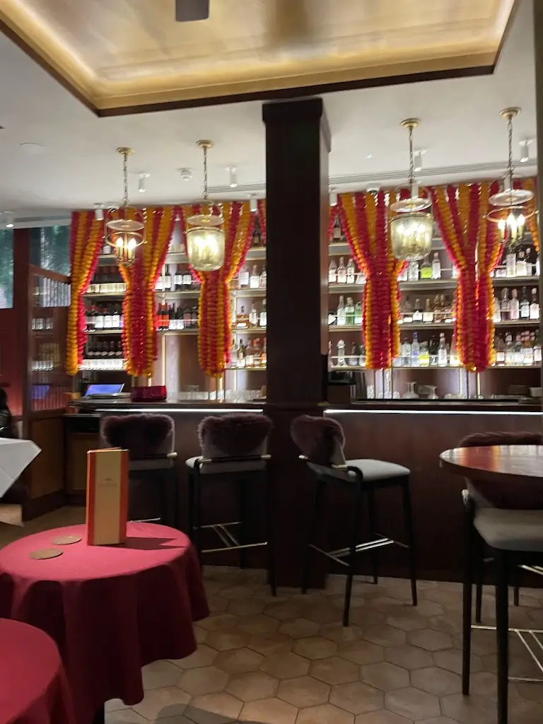 Yaatra_City of Westminster_slider_image_3