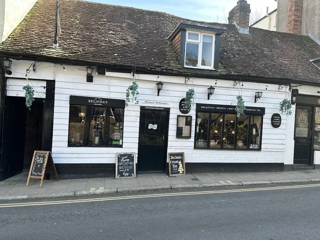 Annie Thomas_Belinda's - Arundel_Arundel_review