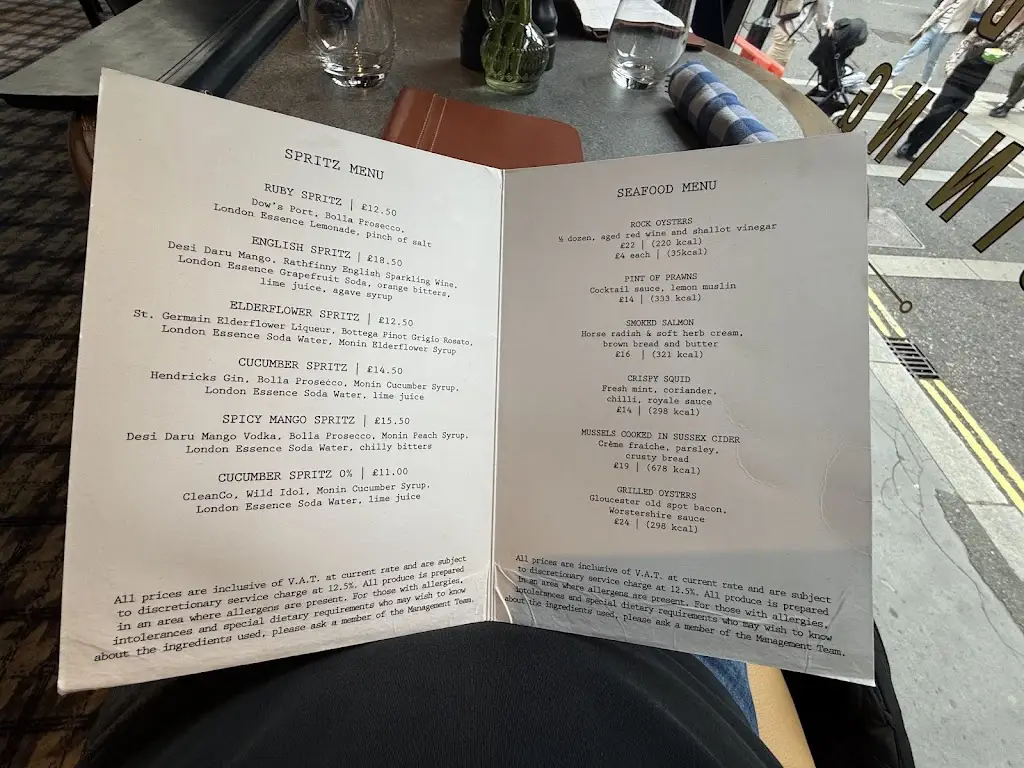 Charmander Lee_Blue Boar Pub_City of Westminster_reseña