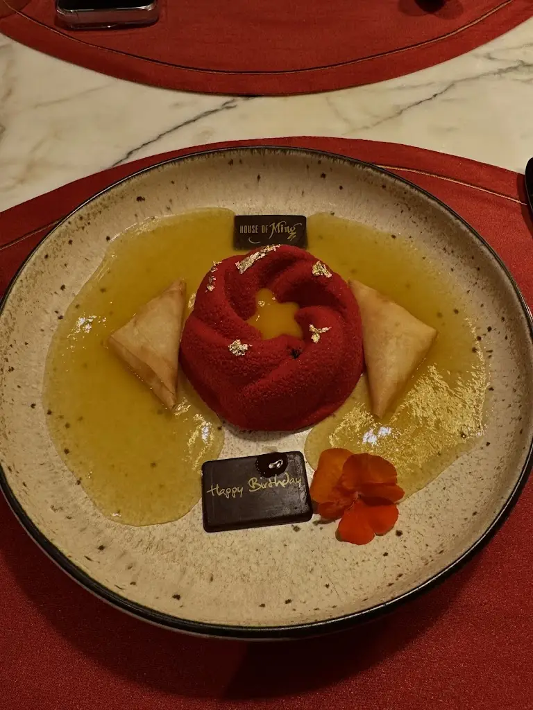 R A_House of Ming_City of Westminster_review