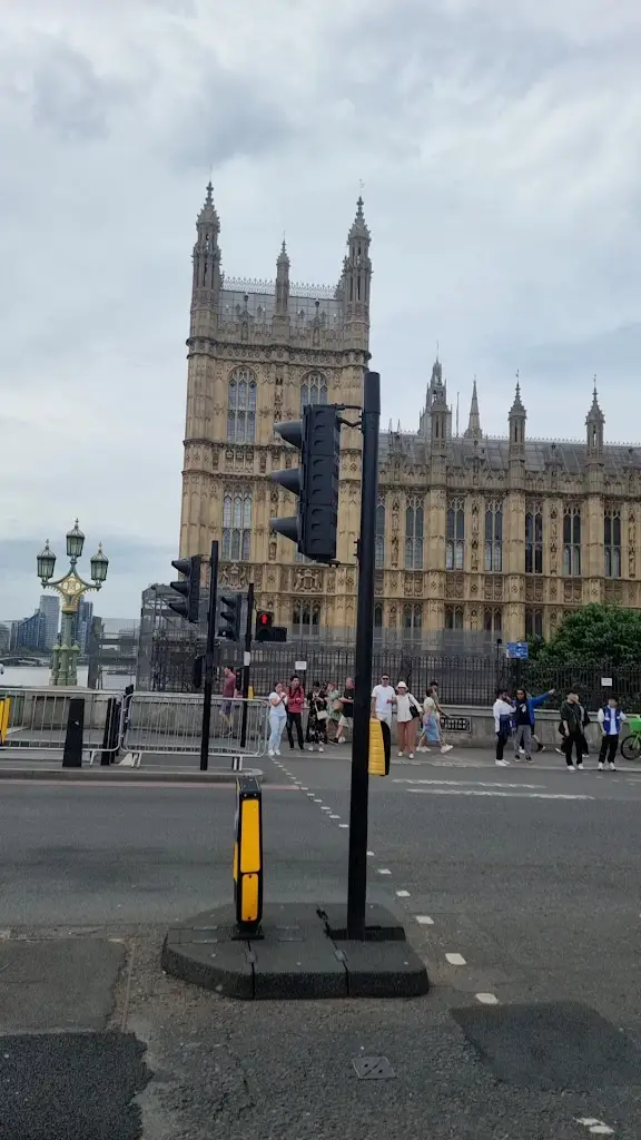 Strangers' Dining Room_City of Westminster_slider_image_2