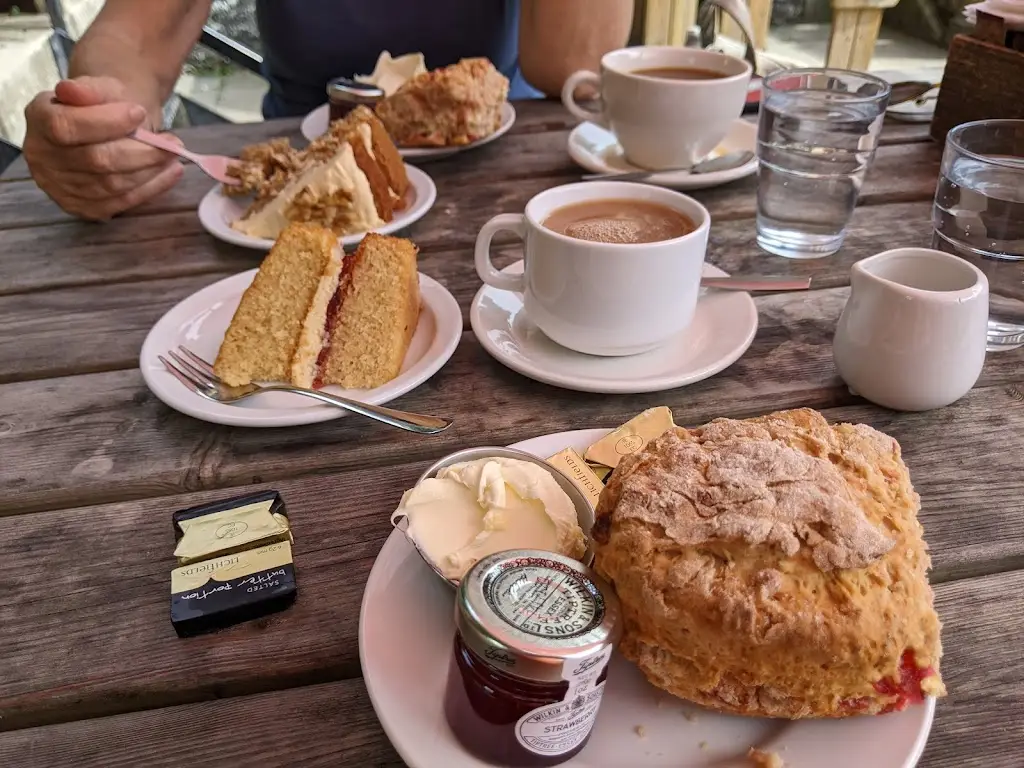 Menu_Swanbourne Lodge Tearoom_Arundel_image_9
