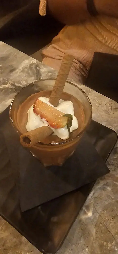 Menu_Onyx Ascot_Ascot_image_6