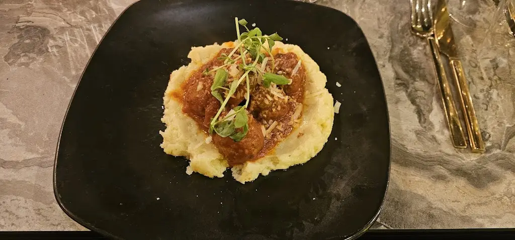 Menu_Onyx Ascot_Ascot_image_7