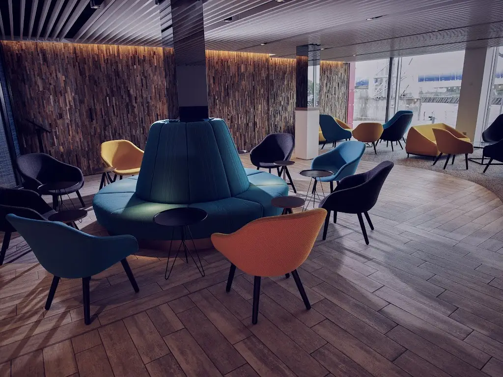 Pier Eight Restaurant_City and Borough of Salford_slider_image_1