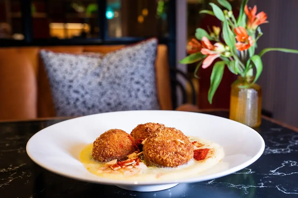 The River Restaurant_City and Borough of Salford_slider_image_3