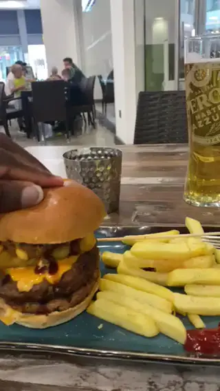 Harvester Quayside Mediacityuk_City and Borough of Salford_slider_image_2