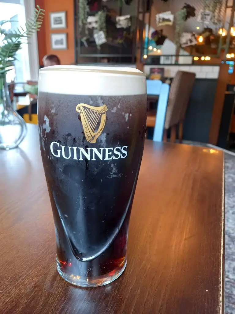 Menu_Royal Sovereign_City and Borough of Salford_image_6