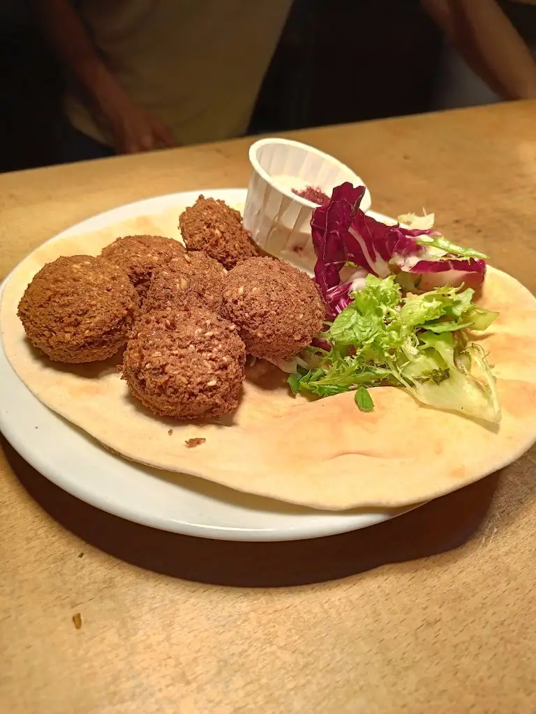 Menu_Kargo MKT_City and Borough of Salford_image_9