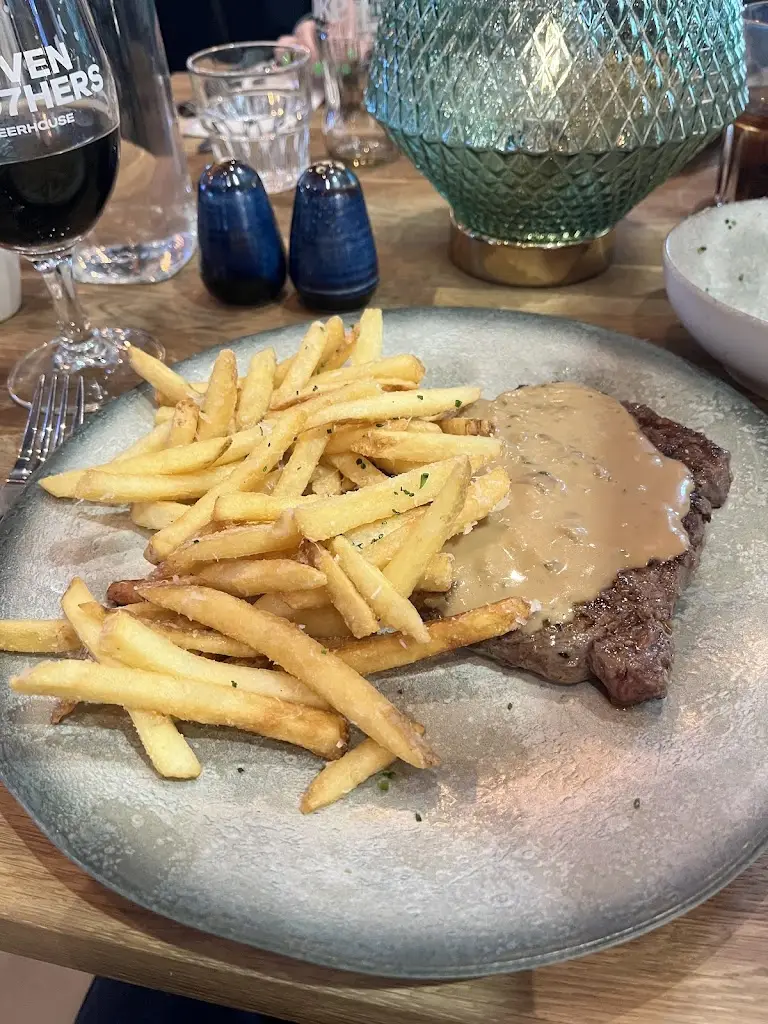 Menu_11 Central_City and Borough of Salford_image_8