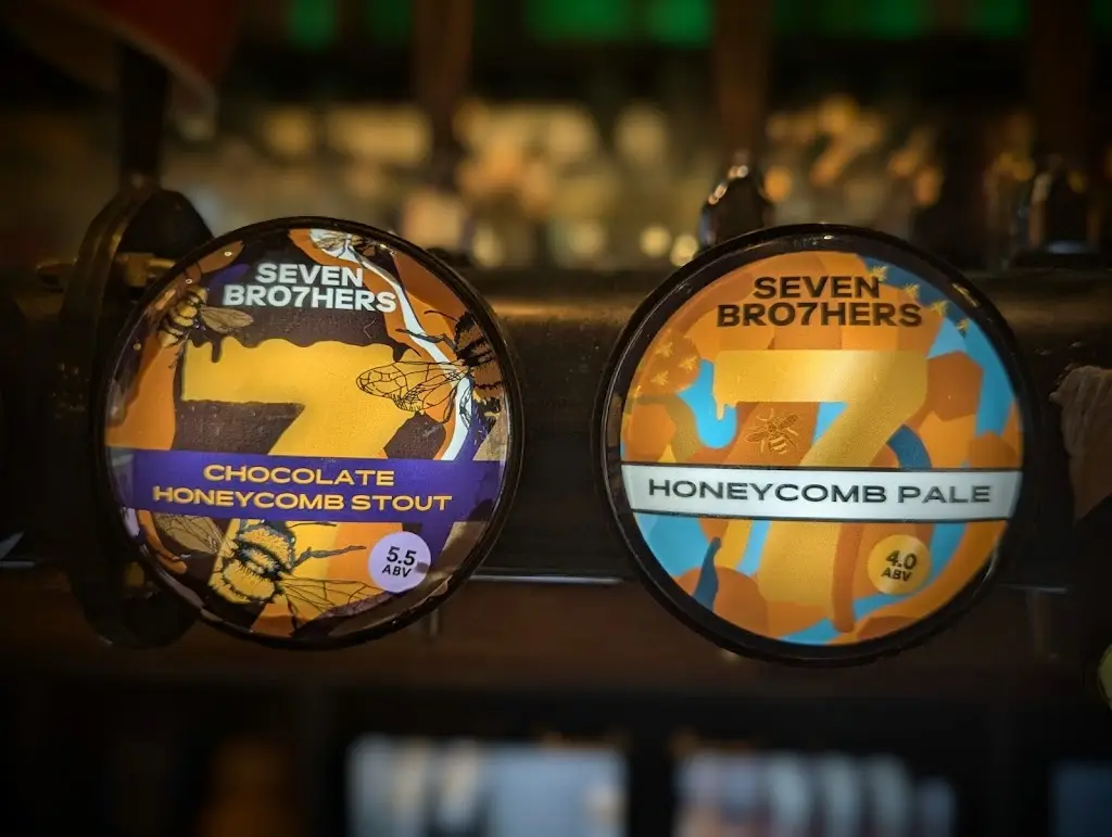 Mike773 U_11 Central_City and Borough of Salford_review