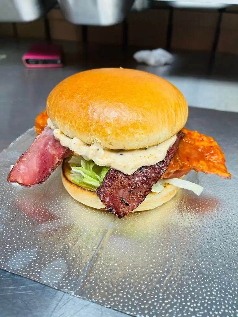 Menu_Street Guys_City and Borough of Salford_immagine_5