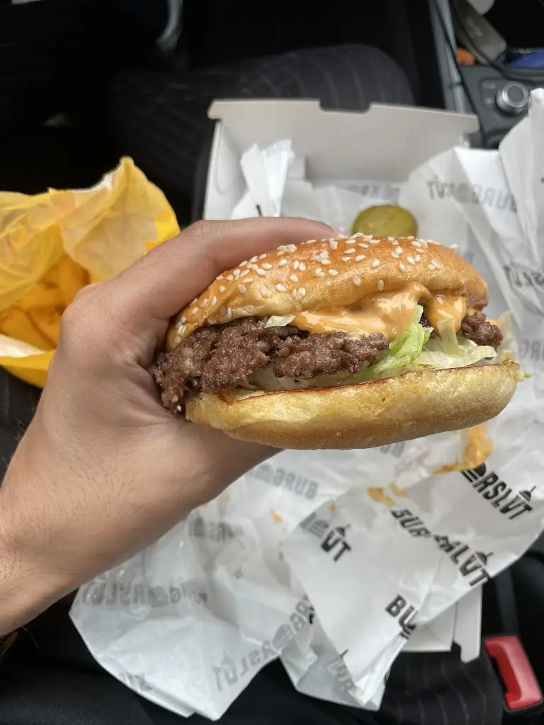 Menu_BURGERSLUT®_City and Borough of Salford_image_6