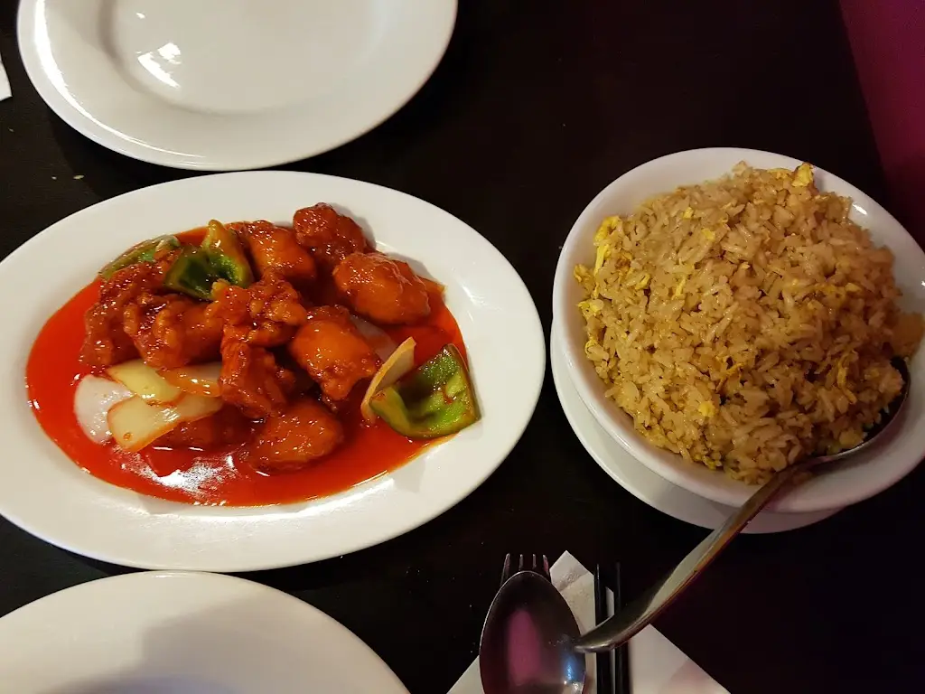 Menu_Golden Lake_City and Borough of Salford_immagine_8