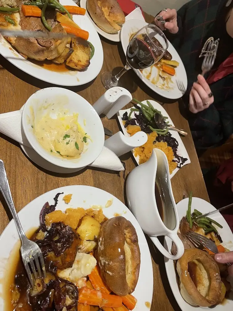 Rebecca Hall_The Swan_Clare_review