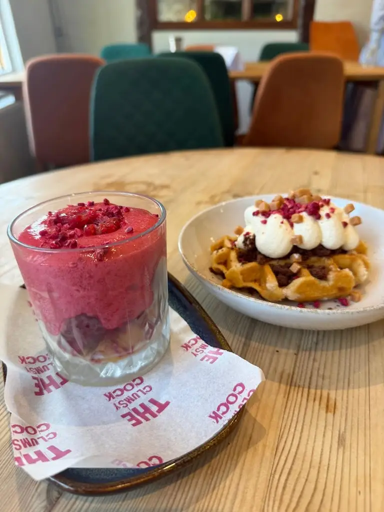 Lauraine Portwood_The Cock Inn_Clare_review