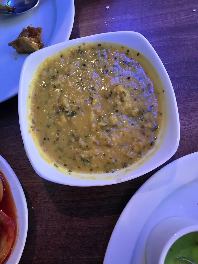 Devansh Gilani_Mughal Knight Restaurant_Clare_review