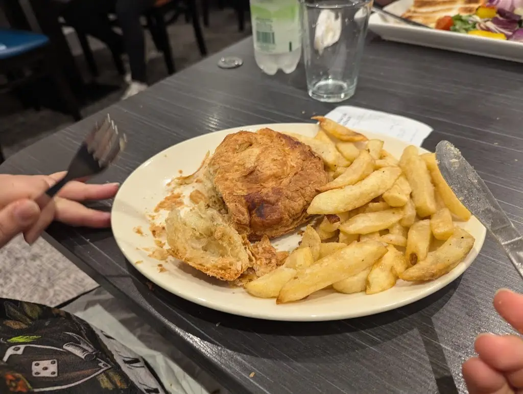 Phill Higginbottom_Cleveleys Kitchen_Cleveleys_review