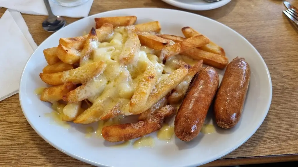 skycamvideo_Carousel – Licensed Diner_Cleveleys_review