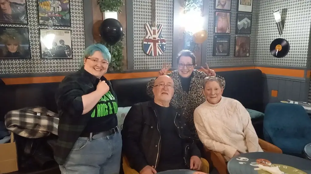 Decades Retro Cafe Bar_Cleveleys_slider_image_2