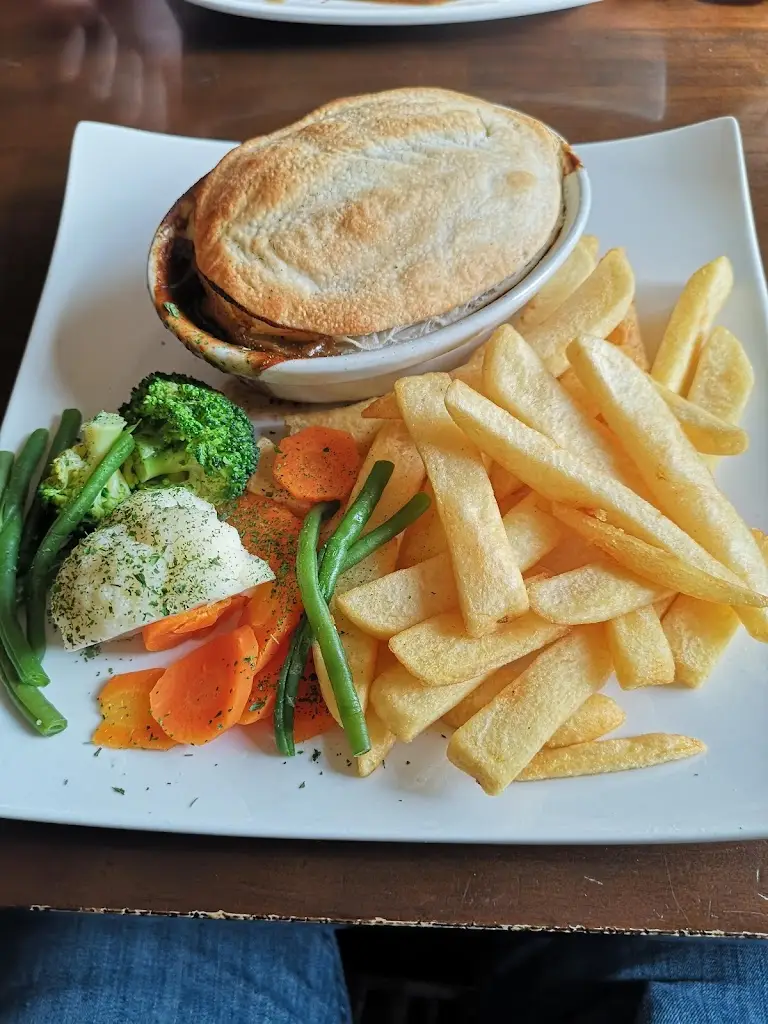 Menu_The Spotted Dog_Cold Ash_image_9