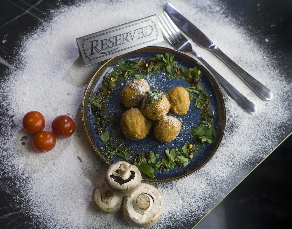 Menu_Sway Ascot_Ascot_image_6