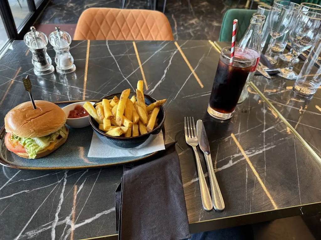 Menu_Sway Ascot_Ascot_image_8