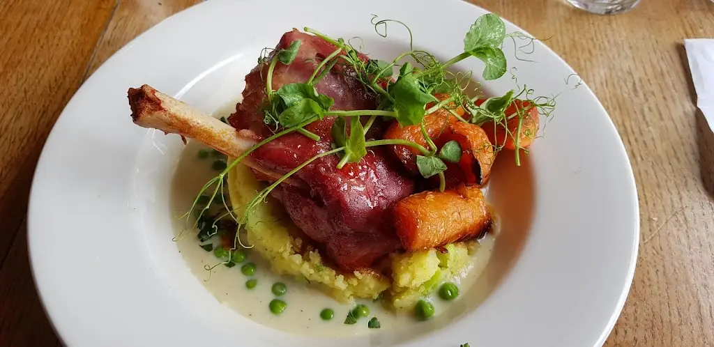 Menu_The Fishers Pond_Colden Common_immagine_8