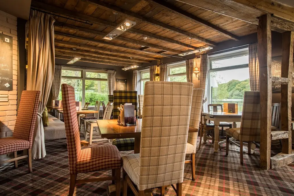 The Fishers Pond restaurant in Colden Common