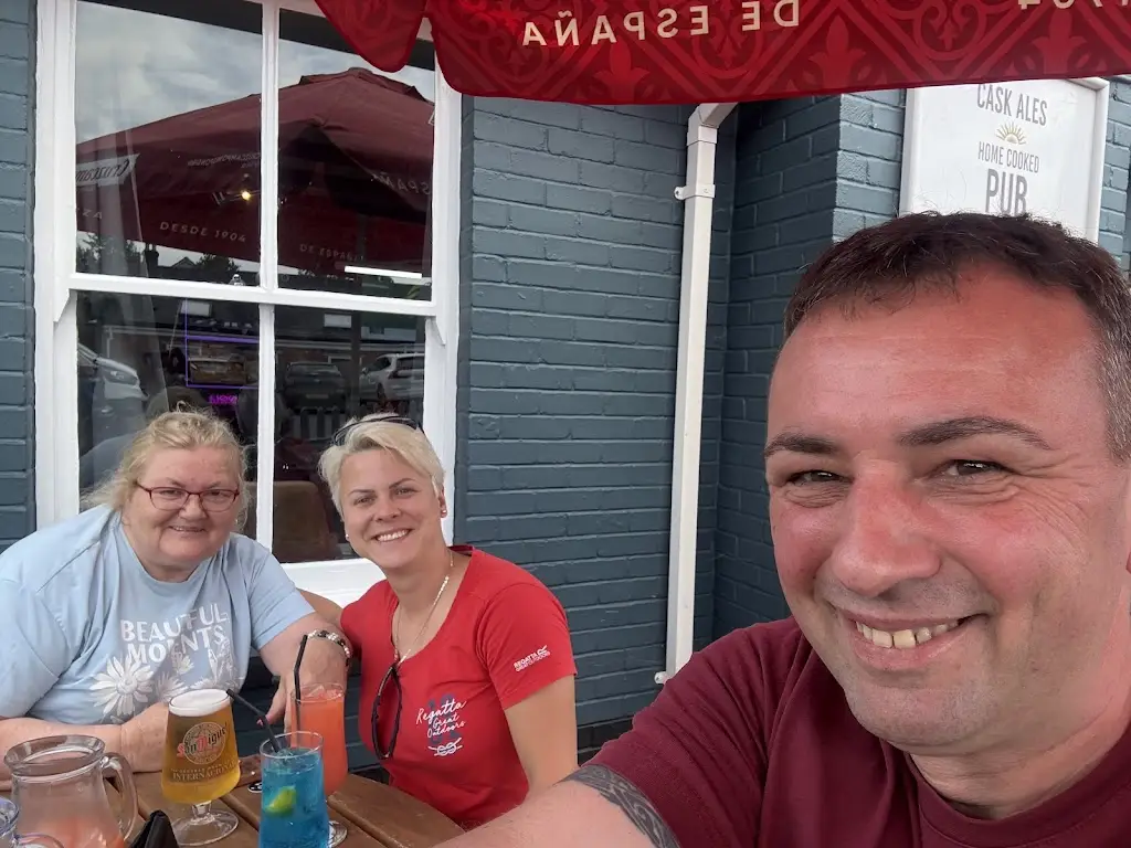 Damir Ivosevic_Rising Sun Colden Common_Colden Common_review