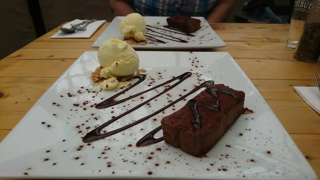 David White_The Dog & Crook Brambridge_Colden Common_recensione