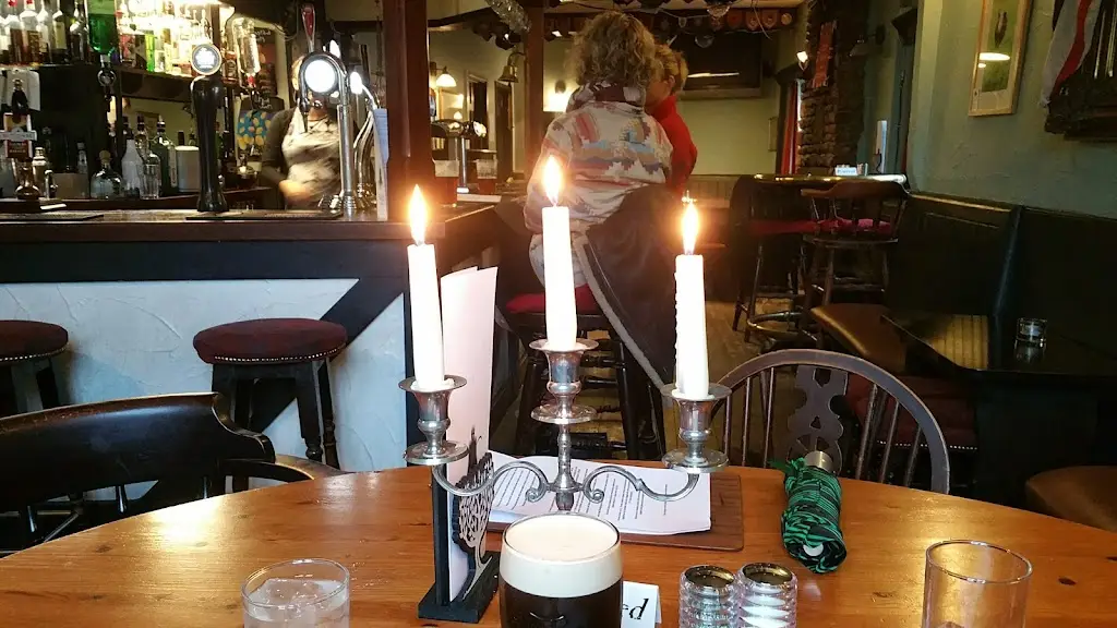 Dave Carr_The Six Bells Inn_Colerne_review