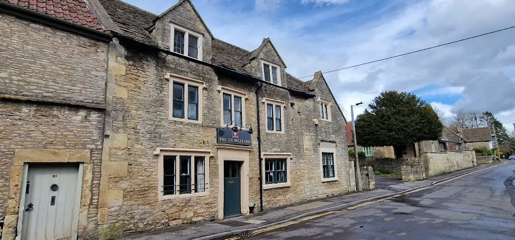 The Six Bells Inn_Colerne_slider_image_3