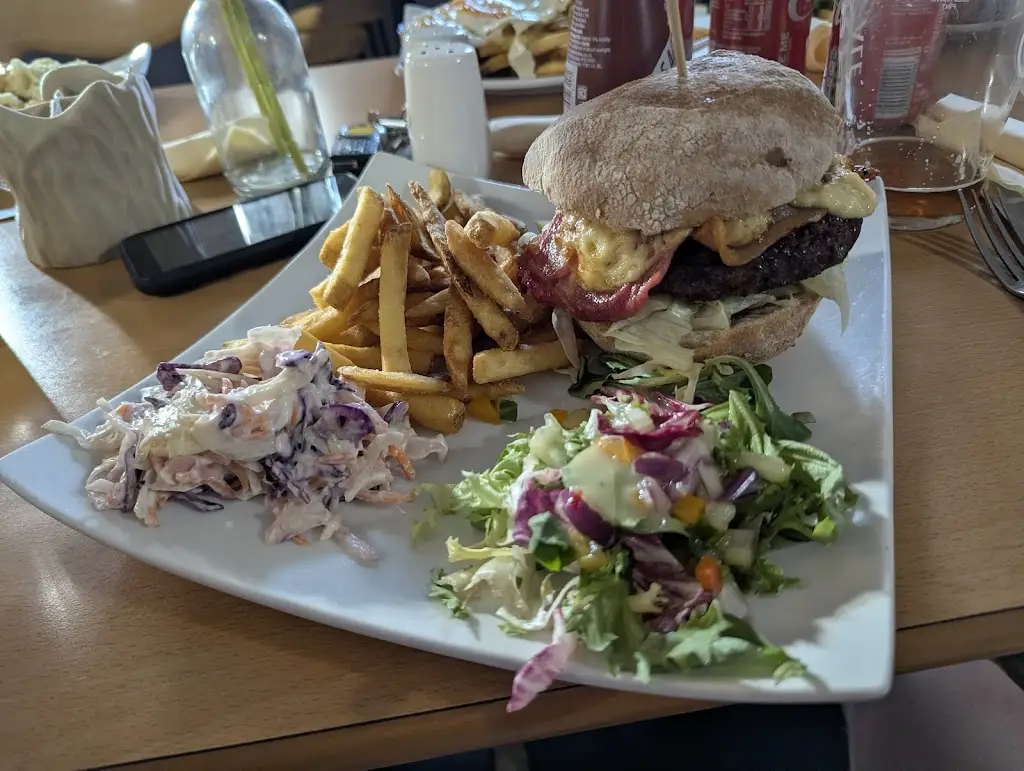 Robin Cusack_The Fox & Hounds_Colerne_Bewertung