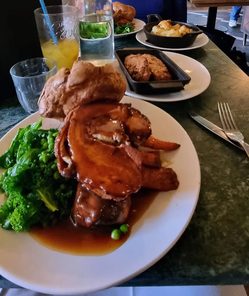 Menu_The Royal Foresters_Ascot_image_7