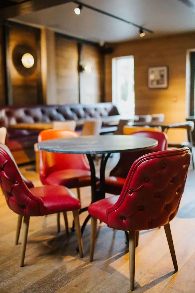 The Royal Foresters_Ascot_slider_image_1