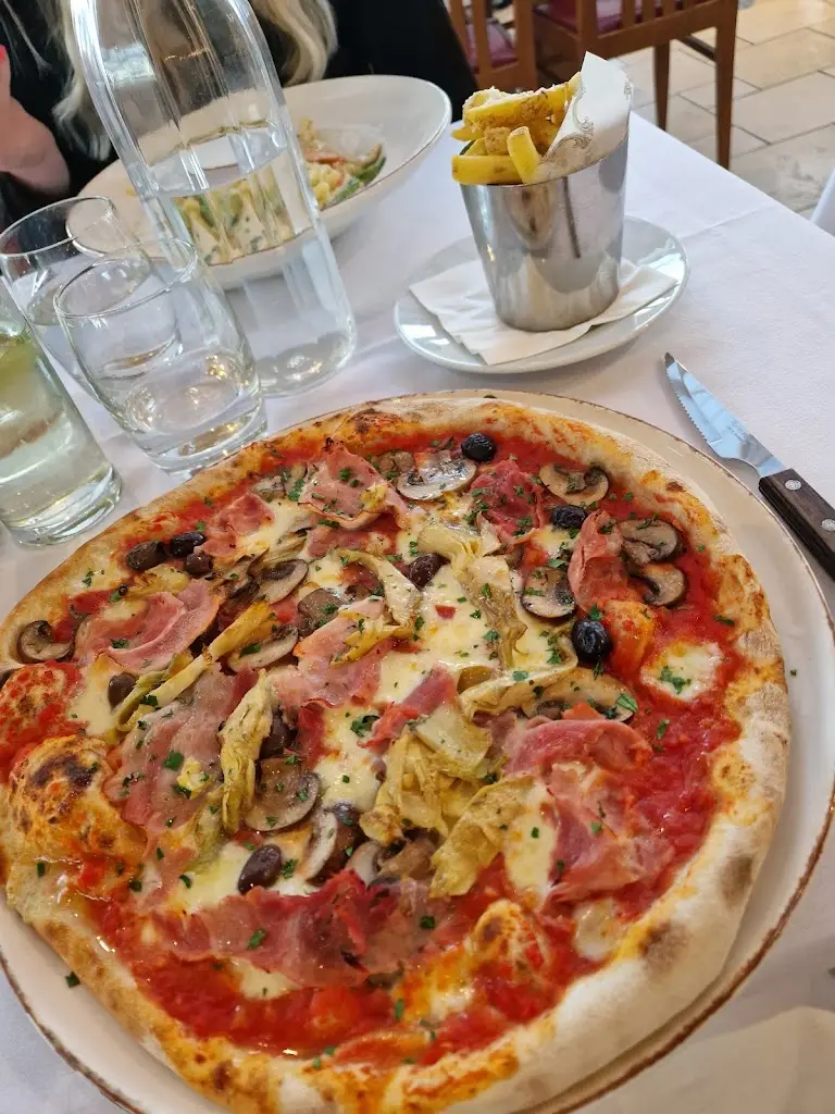 Menu_Piccolino Collingham_Collingham_image_4