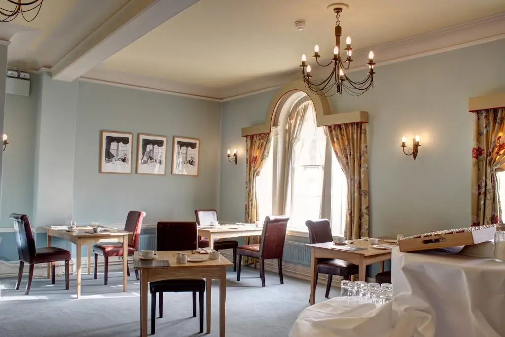 The Bear Hotel_Collingbourne Kingston_slider_image_1