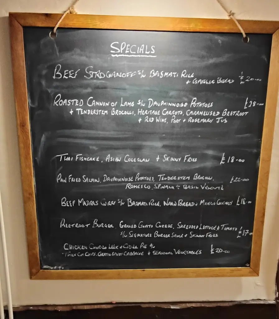 Ross Binns_The Shears Inn_Collingbourne Kingston_recensione