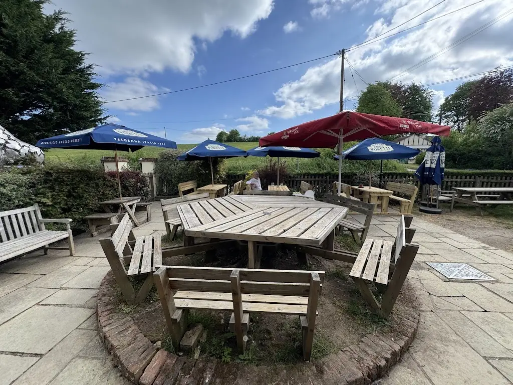 The Shears Inn restaurant in Collingbourne Kingston