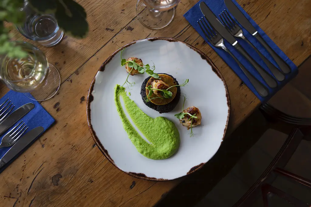 The Shears Inn_Collingbourne Kingston_slider_image_3