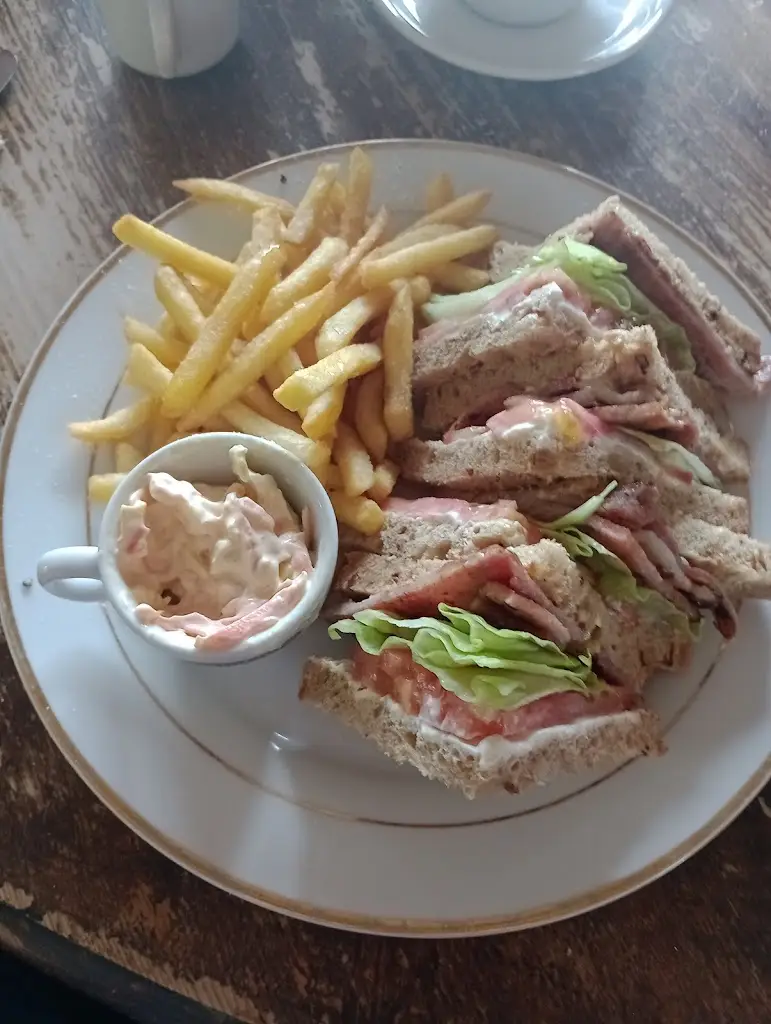 Menu_The Waterfront Bar And Bistro_Collingbourne Kingston_image_7