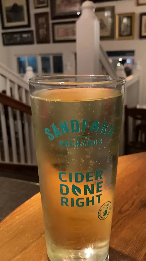 The Drum Inn_Cockington_slider_image_2