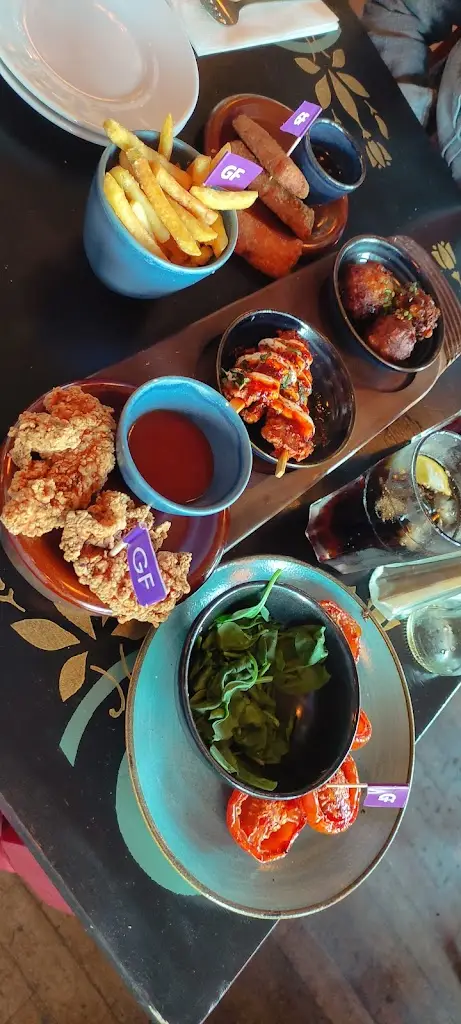 Musty M_Visto Lounge_Cockington_review