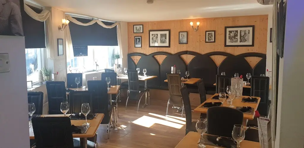 Legends At Steps restaurant in Cockington